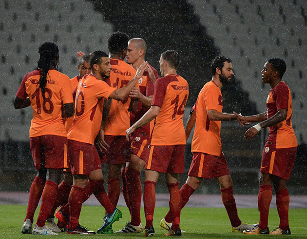 Galatasaray'da sar kart alarm