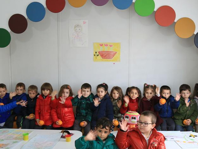 Minik yreklerden kanser hastas ocuklara destek