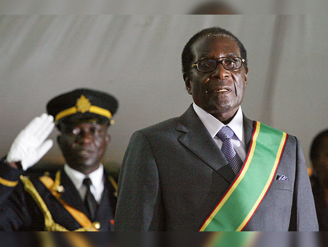 Zimbabve Devlet Bakan Mugabe istifa etti