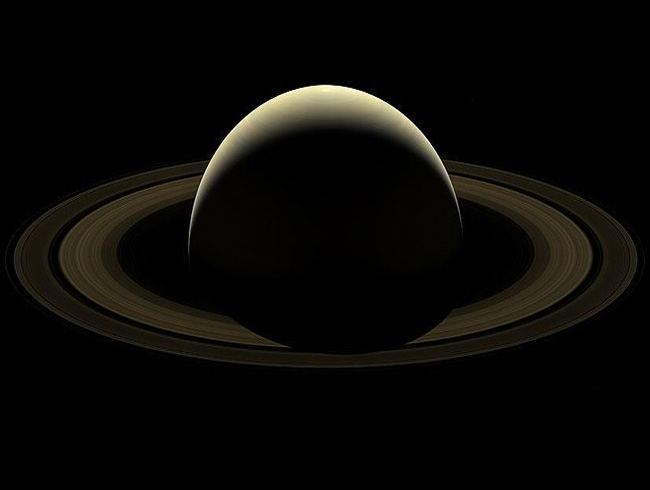 Cassini'nin Satrn'e 'son bak'