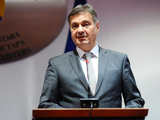 Bosna Hersek Bakanlar Konseyi Bakan Zvizdic: Karar, kurbanlarn ailelerine huzur getirecek