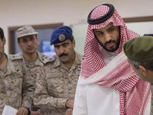 Suudi Arabistan'da paral askerlerin tutuklu prens ve bakanlara ikence yapt iddia edildi