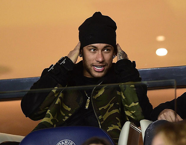 Neymar, Fenerbahe'nin istedii Lucas Lima'y PSG'e gtryor