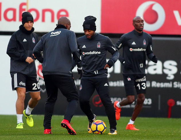 Be�ikta�'ta hedef �imdi Grandmedical Manisaspor