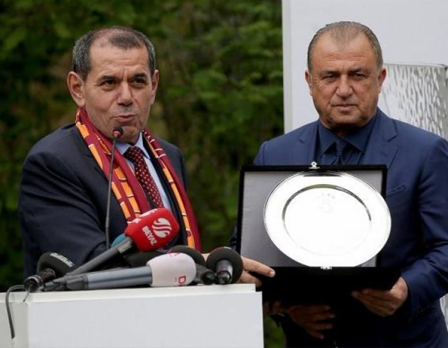 Fatih Terim, Galatasaray'�n teklifi �zerine may�s ay�ndaki se�imi i�aret etti