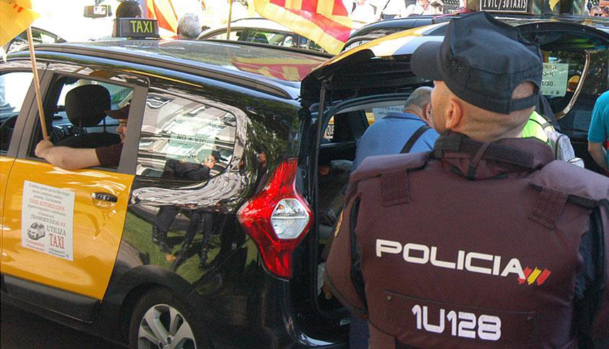 �spanya'da taksiciler grevde