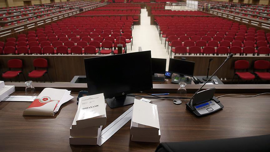 Darbeci subaydan Genelkurmay� savunuyorduk yalan�