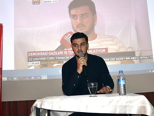 '15 Temmuz �ehitlerini Anma' konferans� d�zenlendi