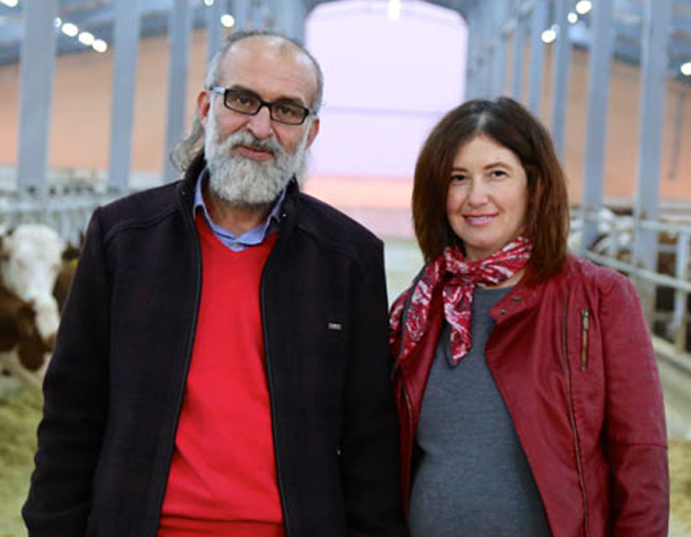 ��retmenli�i b�rak�p bu i�e girdi