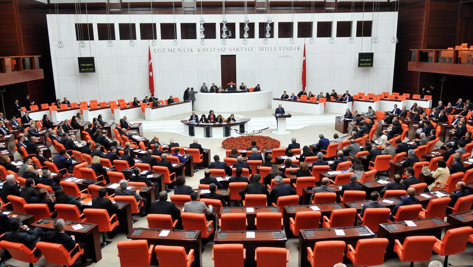 HDP'liler Meclis'te terr rgt PYD'den vgyle bahsetti