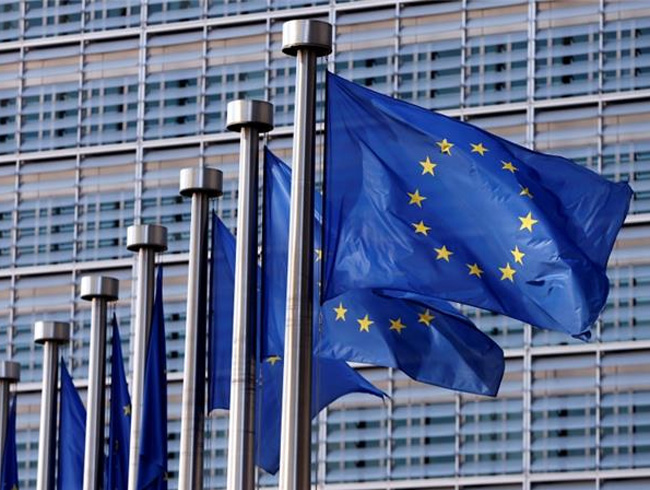 AB Komisyonu, 500 milyar avroluk Avrupa Para Fonu kurulmas teklifinde bulundu