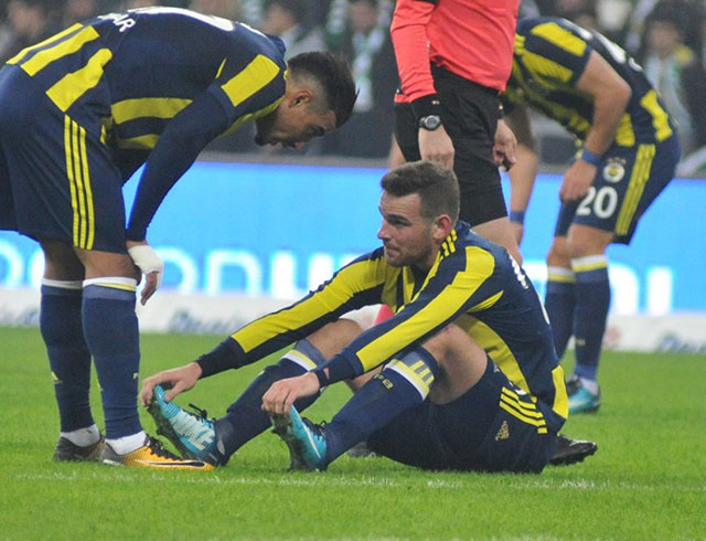 Vincent Janssen'in Karab�kspor ma��nda oynamas� zor