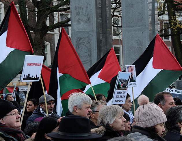 ABD'nin Kud�s'� ba�kent olarak tan�mas�na tepkiler