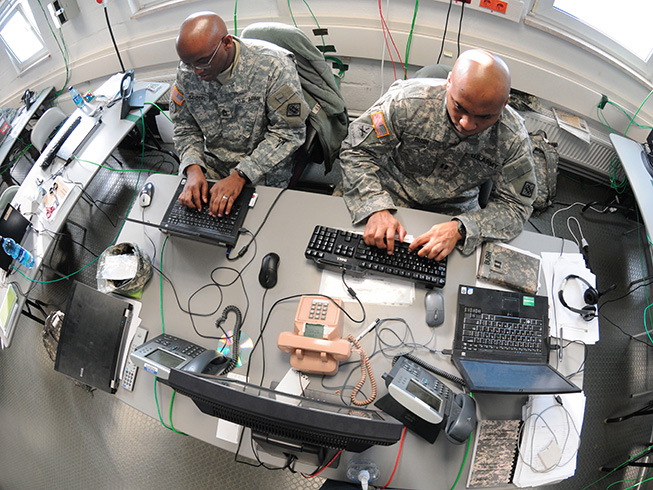 ABD ordusu sava alanna 'siber askerler' gnderecek