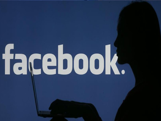Facebook 'Kuds anketi' nedeniyle zr diledi
