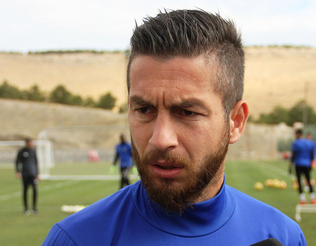 Tak�mla �al��malara ba�layan Adem B�y�k, Galatasaray ma��nda forma giyebilecek