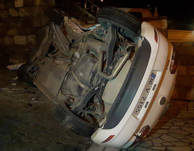 Bursa'da otomobil takla att: 2 yaral