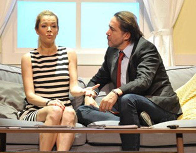 'Binde Bi̇r Gece Di̇yaloglar�' sahnelendi