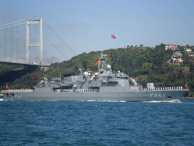 Y�zen ordu TCG Y�ld�r�m