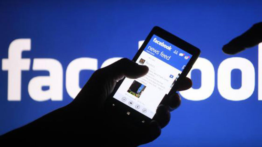 Avrupa Birlii Facebook'u incelemeye ald