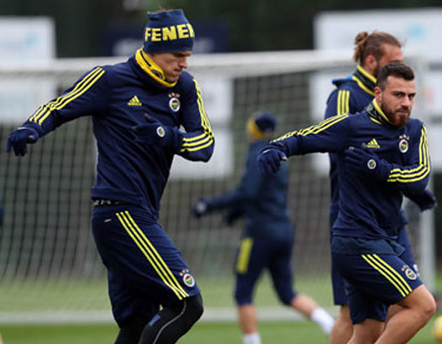 Fenerbahe, Atiker Konyaspor mann hazrlklarn srdrd