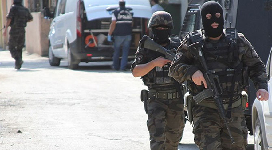 Siirt'te terr operasyonu: 6 zanlya gzalt