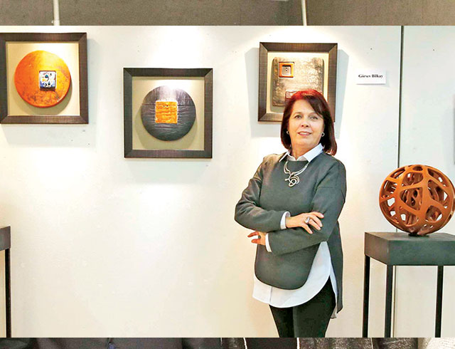 Konakn salonlar sanatla doluyor