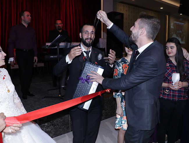 Aydn'da damada tak yerine klavye taktlar