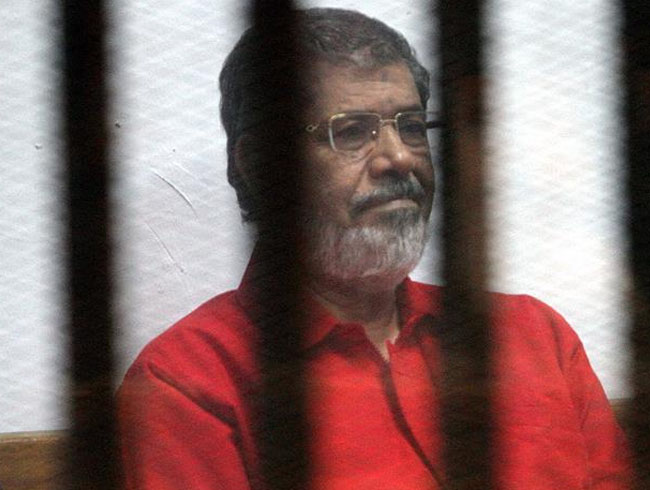 Msr Cumhurbakan Mursi'yi 2018 ylnda ''hapiste tedavi edilmesi,  zel bir hastaneye nakli veya cumhurbakanl aff''ndan yararlanabilmesi gibi  ihtimaller bekliyor 