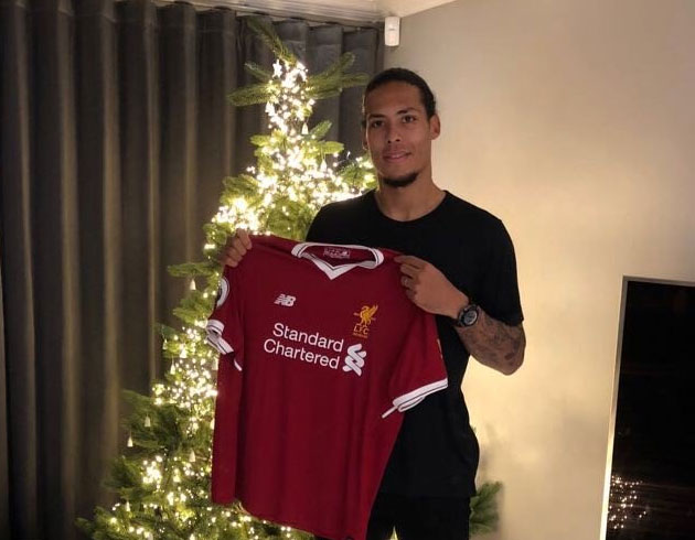Liverpool, Virgil van Dijk i�in tam 75 milyon sterlin �dedi
