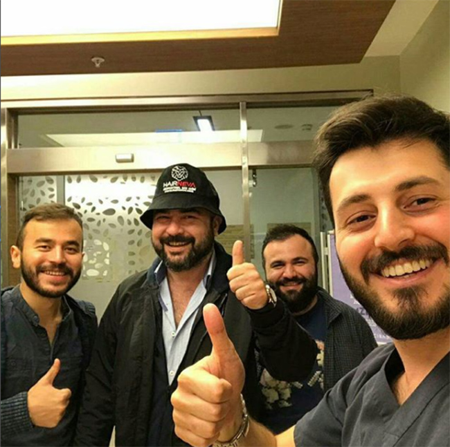 Uzman DHI teknii ile sakal ve byk ekimini anlatt