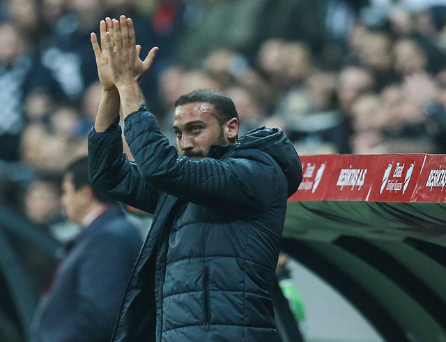Cenk Tosun, Everton'la anla�ma sa�lad�! 
