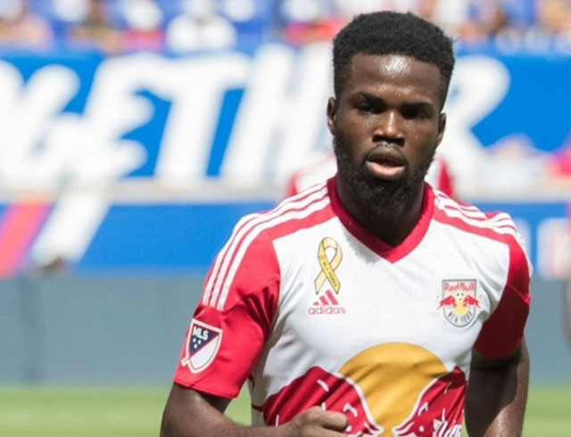 Fenerbah�e, sol bekini ABD'de buldu