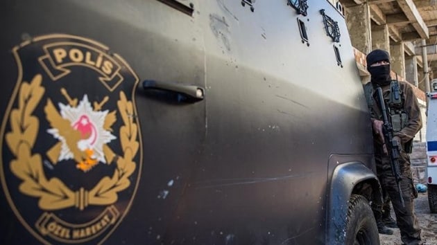 stanbulda afak vakti 30 adrese narkotik operasyonu