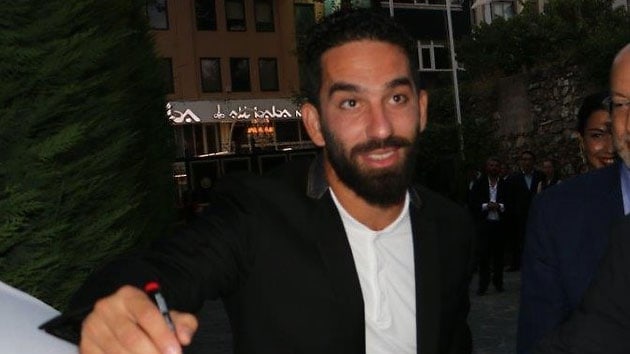 Gksel Gmda, Arda Turan'la grt