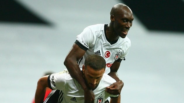 Atiba Hutchinson: Cenk Tosun transferi hem kendisi, hem Trk futbolcular iin iyi oldu