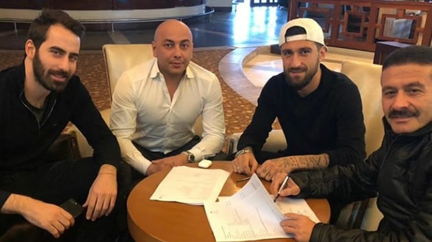 Paul Papp, Sivasspor ile 2.5 yllk szleme imzalad