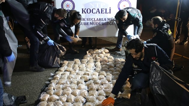 Kocaeli'de uyuturucu operasyonunda 111 kilogram eroin ele geirildi
