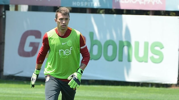 Muslera: Mert etin giderse ben de giderim