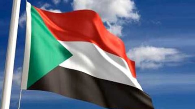 Sudan Dileri Bakan Ghandur istifa etti 