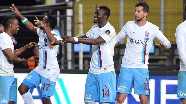 Trabzonspor'da Fabian Castillo 3 hafta sahalardan uzak kalacak