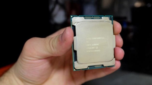 Intel'den 'ndirmeyin' uyars