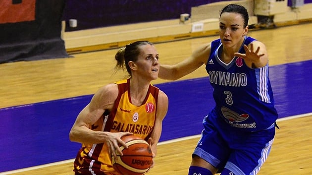 Galatasaray evinde farkl malup oldu