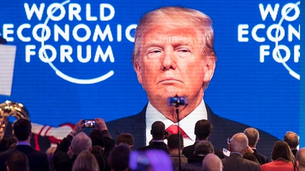 Trump, Davos'ta yapt konuma srasnda yuhaland