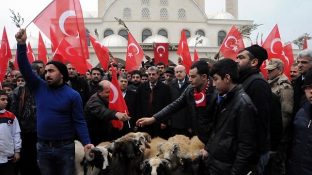 slahiye'de Mehmetik iin 25 koyun kesildi