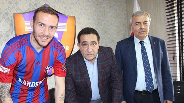 Kardemir Karabkspor, Anton Kravchenko'yu kadrosuna katt