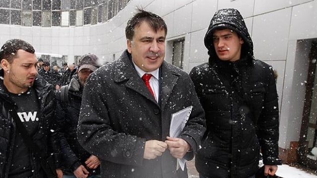 Eski Grcistan Cumhurbakan Saakavili geceleri ev hapsinde olacak