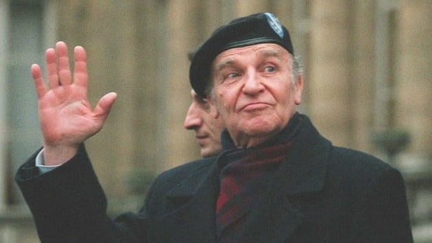 Aliya zzetbegovi kimdir Bilge Kral zzetbegovi hayat hikayesi ve eserleri