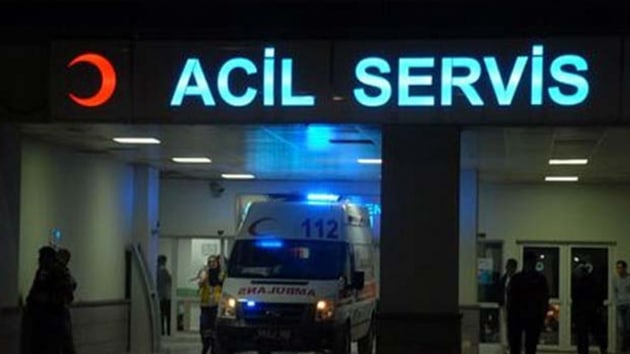 Otomobil kanala devrildi