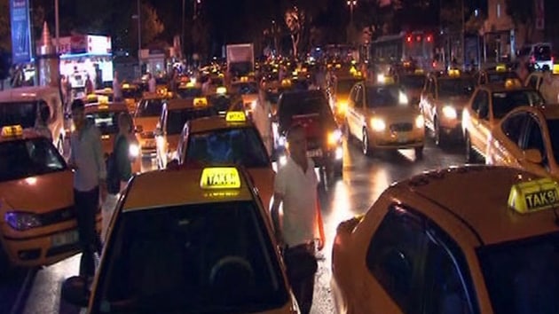 Taksiciler Zeytin Dal Harekat'na destek iin konvoy yapt
